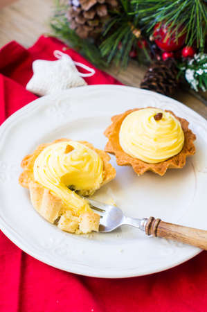 Cake in the christmas time decorated rustic interior