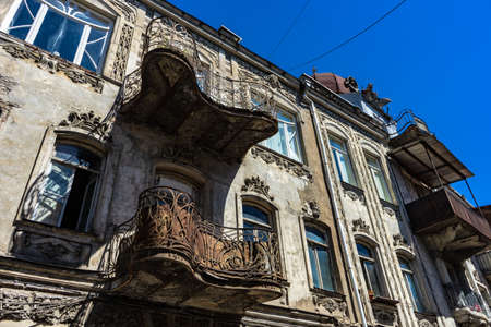 01 of JULY 2019, TBILISI, GEORGIA: famous building of Old Town of Tbilisi which need the restoration but still attract touristsのeditorial素材