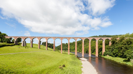 Leaderfoot Viaduct.  Leaderfoot Viaduct is a railway viaduct over the River Tweed in the Scottish Borders.の写真素材