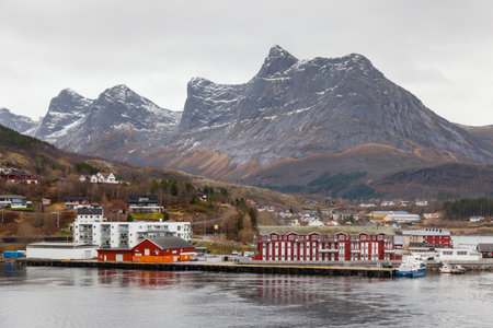 The Ornes waterfront in Norway.  Ornes is a village in the county of Nordland, Northern Norway.のeditorial素材