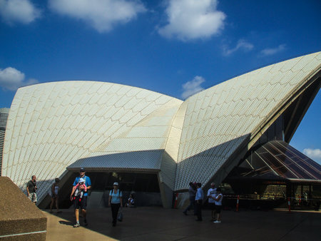 Sydney Opera House sea lagoon road bridge city Australia Sydney beautiful curve house people Habitatのeditorial素材