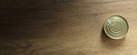 Blank canned food jar on wooden backgroundの写真素材