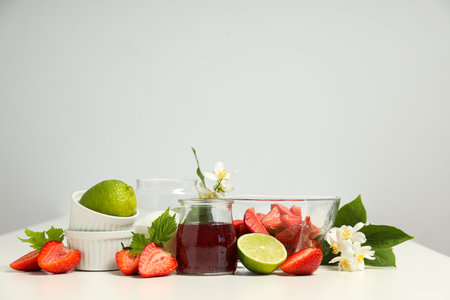 Concept of cooking tasty and sweet food - strawberry jamの写真素材