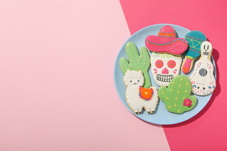 Mexican symbols in the form of gingerbread on a plate.の写真素材