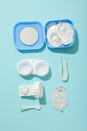 Contact lenses for eyes with a container for their storage and accessories