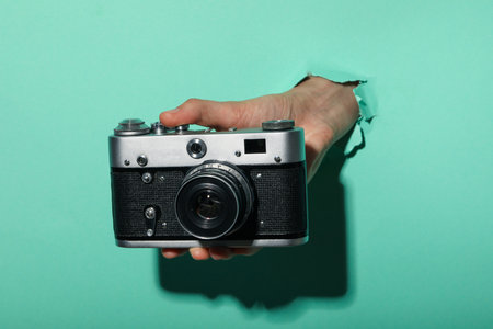 Retro camera, photo shooting on retro cameraの写真素材