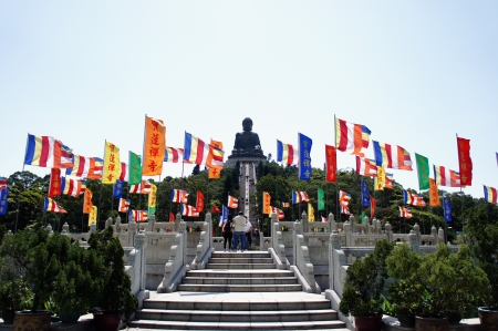 Mar 22, 2012 - Lantau Island, Hong Kong. Po Lin Monastery, one of the most famous travel destinations in Hong Kong which 34 meters tall from seaのeditorial素材