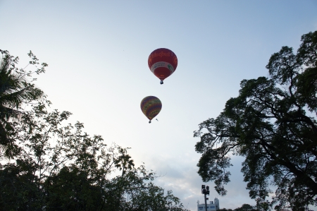 CHIANG MAI, THAILAND - NOV 26   Balloon floating to sky during Thailand international balloon festival 2011 on 26 Nov 2011 at Prince Royal s college in Chiang Mai のeditorial素材