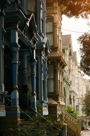 Buildings with different decorations and colors in San Franciscoのeditorial素材