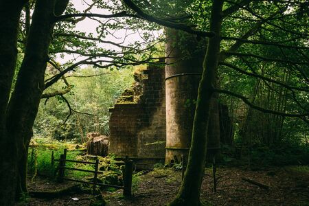 Craigend Castle - main house ruins in Mugdock Country Park, Milngavie, Mugdock, Glassgow, Scotland, UKの写真素材