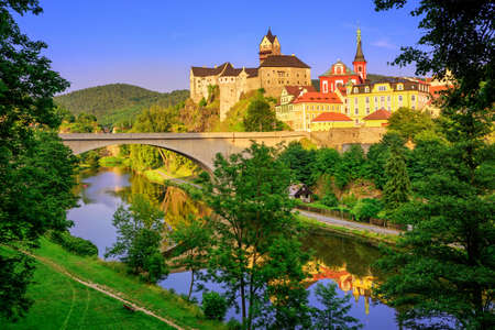 Castle Loket int the near of Karlovy Vary, Czech Republicの写真素材