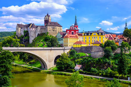 Colorful town and Castle Loket over Eger river in the near of Karlovy Vary, Czech Republicのeditorial素材