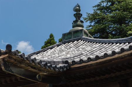 Japanese roof style with blue skyのeditorial素材