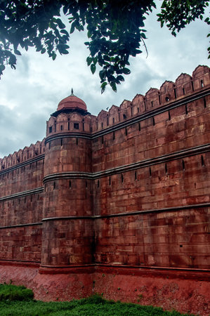 The supreme example of the Mogul architecture , the wall of the famous RED FORT at New Delhi , India.のeditorial素材