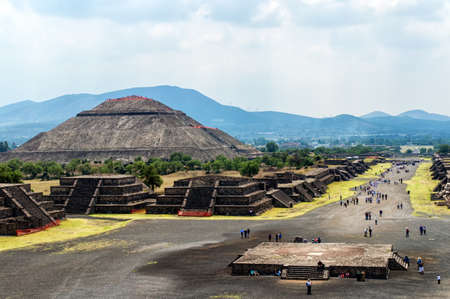 The ruins of Teotihuacan with in the background the temple of the sun, Mexicoの写真素材