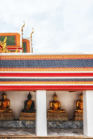 Buddhas at the Temple of the Reclining Buddha (Wat Pho), Bangkok, Thailand, Southeast Asia, Asiaの写真素材