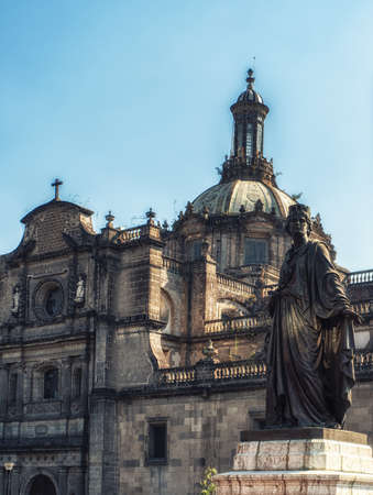 MEXICO CITY: The statue in front of Catedral Metropolitana at the Zocalo Square on February 15, 2018 in Mexico City, Mexico.It's the oldest and largest cathedral in all of Latin America.の写真素材