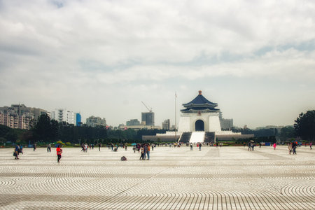 TAIPEI, TAIWAN - MARCH 02th 2018: Chiang Kai-shek Memorial Hall  in Taipei, Taiwan, Asia. The building is famous landmark and must see attraction in Taipei.のeditorial素材