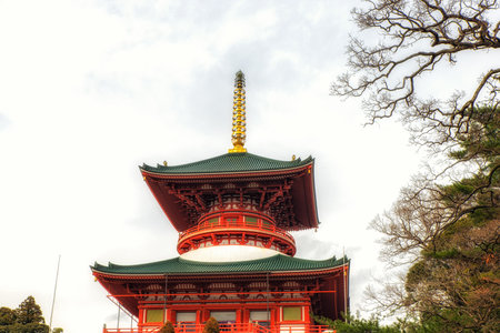 Narita, Japan 17 March, 2018: The Daitou, or Great Temple, built in 1984, stands over 58 meters tall on the top of Narita Mountain. The Narita-san temple, also known as Shinsho-Ji (New Victory Temple), is Shingon Buddhist temple complex, first establishedのeditorial素材