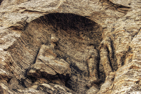 Luoyang, Hernan, China-December 25,2017 :The Longmen Grottoes or Longmen Caves are one of the finest examples of Chinese Buddhist art. It is one of the four notable grottoes in Luoyang,Henan,China . A UNESCO World Heritage Site.のeditorial素材