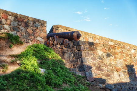 View of the historic district and the fort 'Bastion of San Miguel', it was part of the great wall that defended Colonia del Sacramento in 1745のeditorial素材