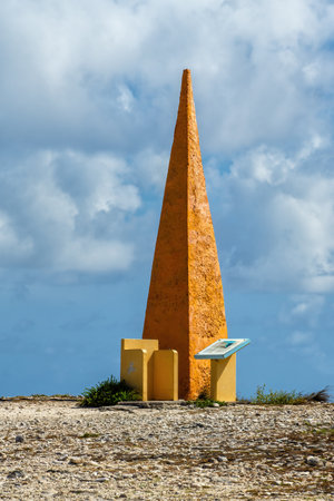 Obelisk on the Caribbean island of Bonaire used in the 1800's to signal ships where to anchor to pickup the locally produced sea salt. Located next to the slave huts.の写真素材