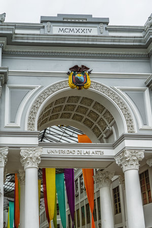 Front view of the entrance to the University of the Arts. The University works in the building where the Governor of Guayas is locatedのeditorial素材