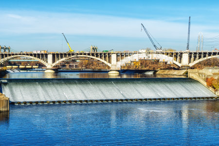 Saint Anthony Falls,  located at the northeastern edge of downtown Minneapolis, Minnesota, is the only natural major waterfall on the Mississippi River.のeditorial素材