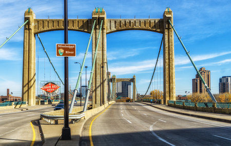 Minneapolis, Minnesota - October 31, 2022: The Father Louis Hennepin Bridge in downtown Minneapolis Minnesotaのeditorial素材