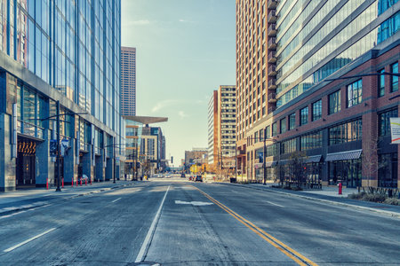 Minneapolis, Minnesota - October 31, 2022: street scene in the North Loop neighborhood of Minneapolis, Minnesotaのeditorial素材