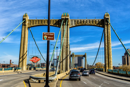 Minneapolis, Minnesota - October 31, 2022: The Father Louis Hennepin Bridge in downtown Minneapolis Minnesotaのeditorial素材