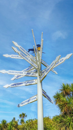 Signpost at Cape Foulwind, Region West Coast, New Zealandの写真素材