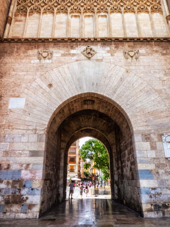 The Serrans Gate or Serranos Gate, one of the twelve gates that formed part of the ancient city wall, the Christian Wall (Muralla cristiana), of the city of Valencia, Spain.の写真素材