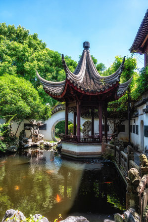 Kezhi Garden is an ancient Chinese classical garden located in the eastern canal town of Zhujiajiao, close to Shanghai. The town has a history of more than 1700 years and is famous for its Ming and Qing dynasty architecture.の写真素材
