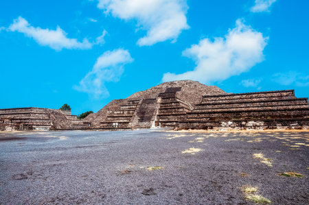Avenue of the Dead Leading to the Temple of the Moon at the UNESCO World Heritage Site of Teotihuacanの写真素材
