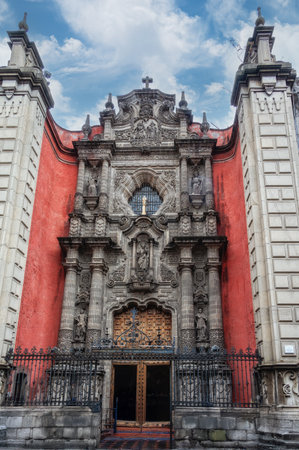 San Miguel de Allende Guanajuato Mexico, Historico Central historic center Zona Centro,Church of Our Lady of Health Templo de Nuestra Senora de La Salu, Mexicoの写真素材