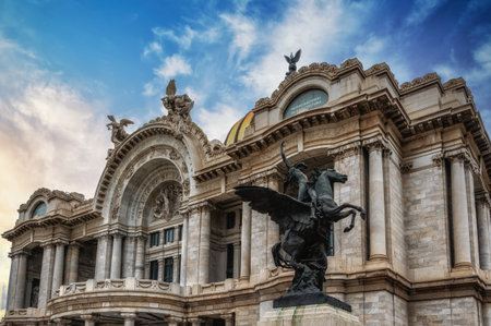 Palacio de Bellas Artes, Palace of Fine Arts, museum and opera house, historic centre, Mexico City, Federal District, Mexicoの写真素材