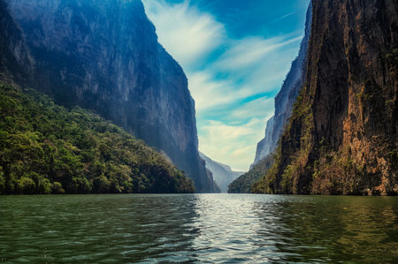 A natural view of the Sumidero Canyon and river in Chiapas, Mexicoの写真素材