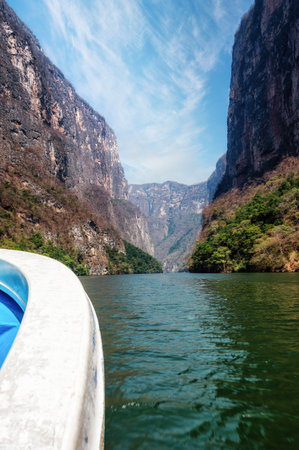 Inside Sumidero Canyon near Tuxtla Gutierrez in Chiapas, Mexicoの写真素材