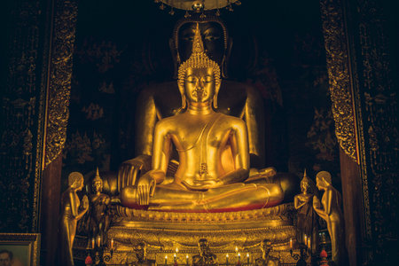 Golden Buddha Bangkok Thailandの写真素材