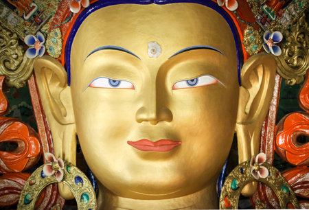 Buddha gold statue close-upの写真素材