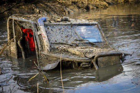 OGRODZIENIEC, POLAND - March 19. Off-road "Penrite H6" 4x4 competition on March 19, 2016 in Ogrodzieniec, Polandのeditorial素材