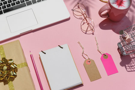 Closeup woman home office workplace flat layの写真素材