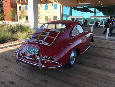 LOS ANGELES, CA - APRIL 22, 2018: Porsche classic cars at air-cooled 5 car show at Ganahl Lumber.のeditorial素材