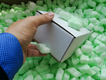 Loose fillers many soft chips in the parcel box for professional shippment protectionの写真素材