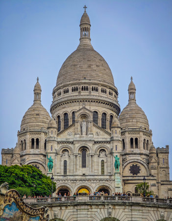 Basilique Du Sacre Coeur de Montmartre. Close up photo of Sacred heart iconic white-domed church in Paris, Franceの写真素材