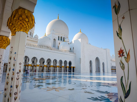 Sheikh Zayed Grand Mosque in Abu Dhabi, United Arab Emirates. One of largest mosques in the world. White marble domes and columnsの写真素材