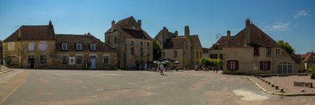 VEZELAY - FRANCE - AUGUST 2021: view on the street of the medieval village of vezelay which own to the world heritage of unescoのeditorial素材