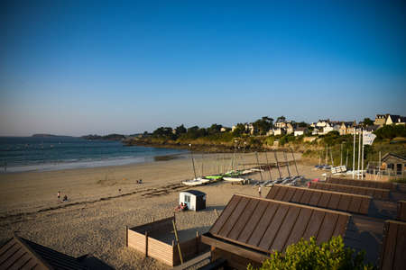 view on the beach of lancieux in cotes d'armor in brittanyのeditorial素材