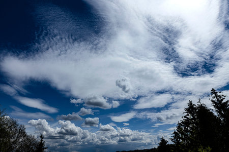 Altocumuls, cloud image over a reservoir